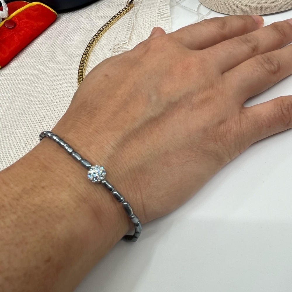 Vintage Hematite and Rhinestone Accented Bracelet – 8” - Picture 3 of 16